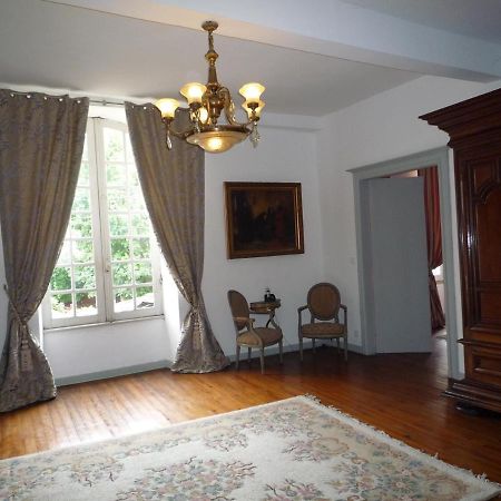 Chambres D'Hotes Art Et Remparts La Reole Luaran gambar