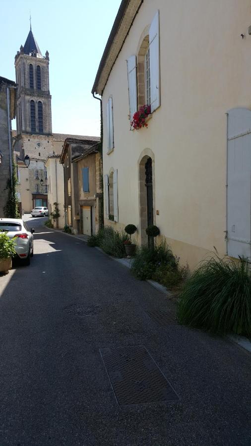 Chambres D'Hotes Art Et Remparts La Reole Luaran gambar