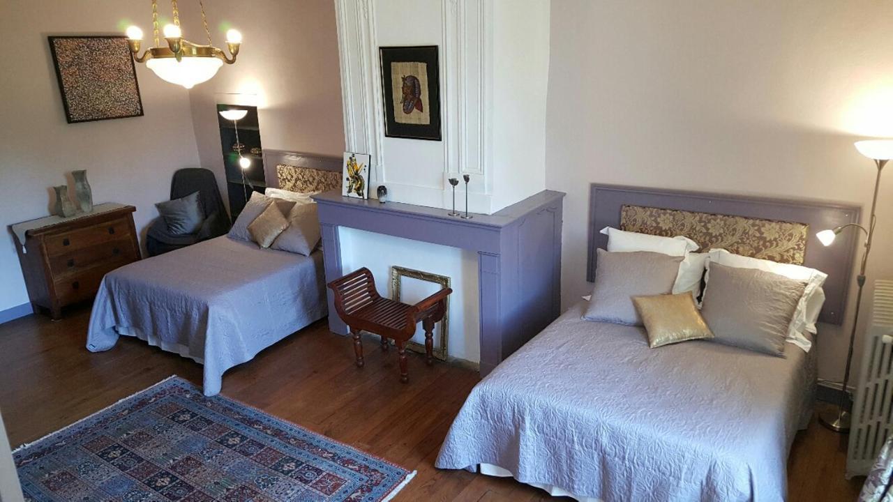 Chambres D'Hotes Art Et Remparts La Reole Luaran gambar
