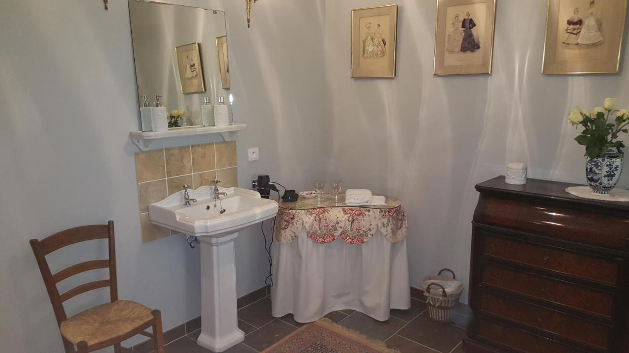 Chambres D'Hotes Art Et Remparts La Reole Luaran gambar
