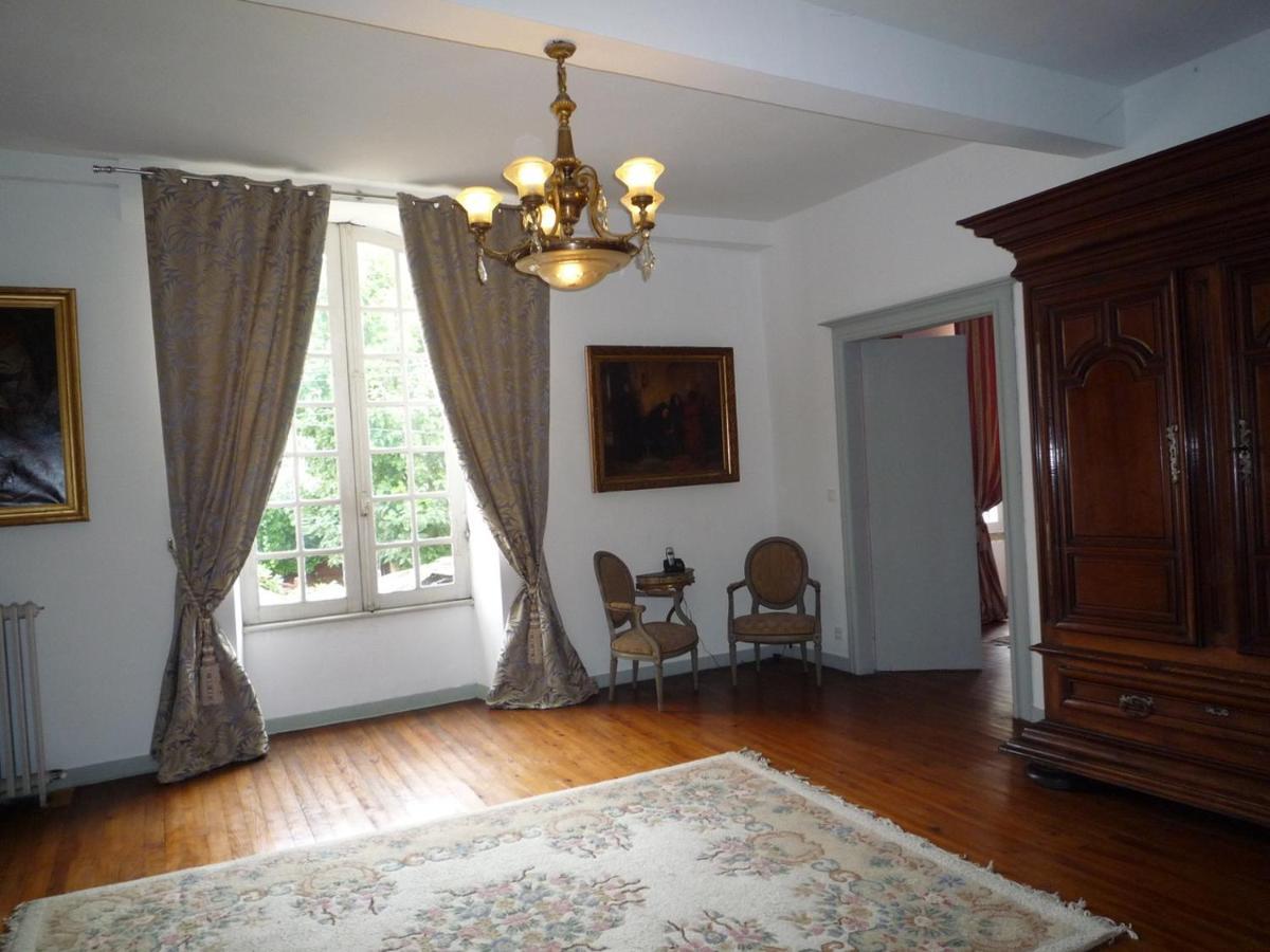 Chambres D'Hotes Art Et Remparts La Reole Luaran gambar